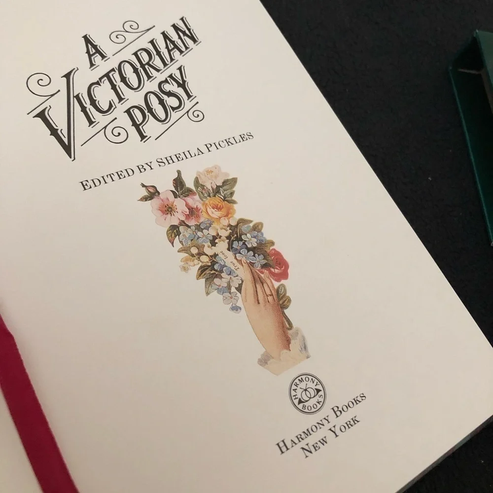 Vintage A Victorian Posy Edited by Sheila Pickles 1987 Hardcover in Case